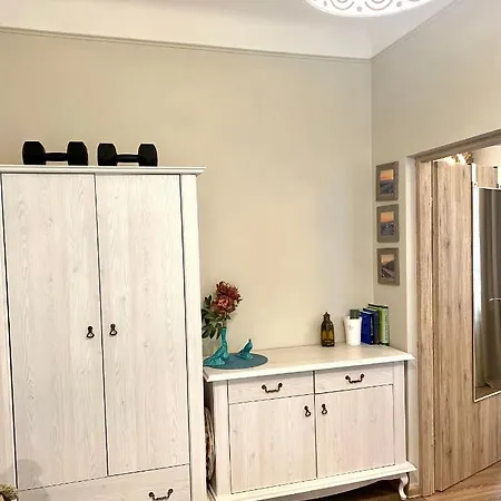 Sauliu Apartamentai ! In The Heart Of Center Klaipėda